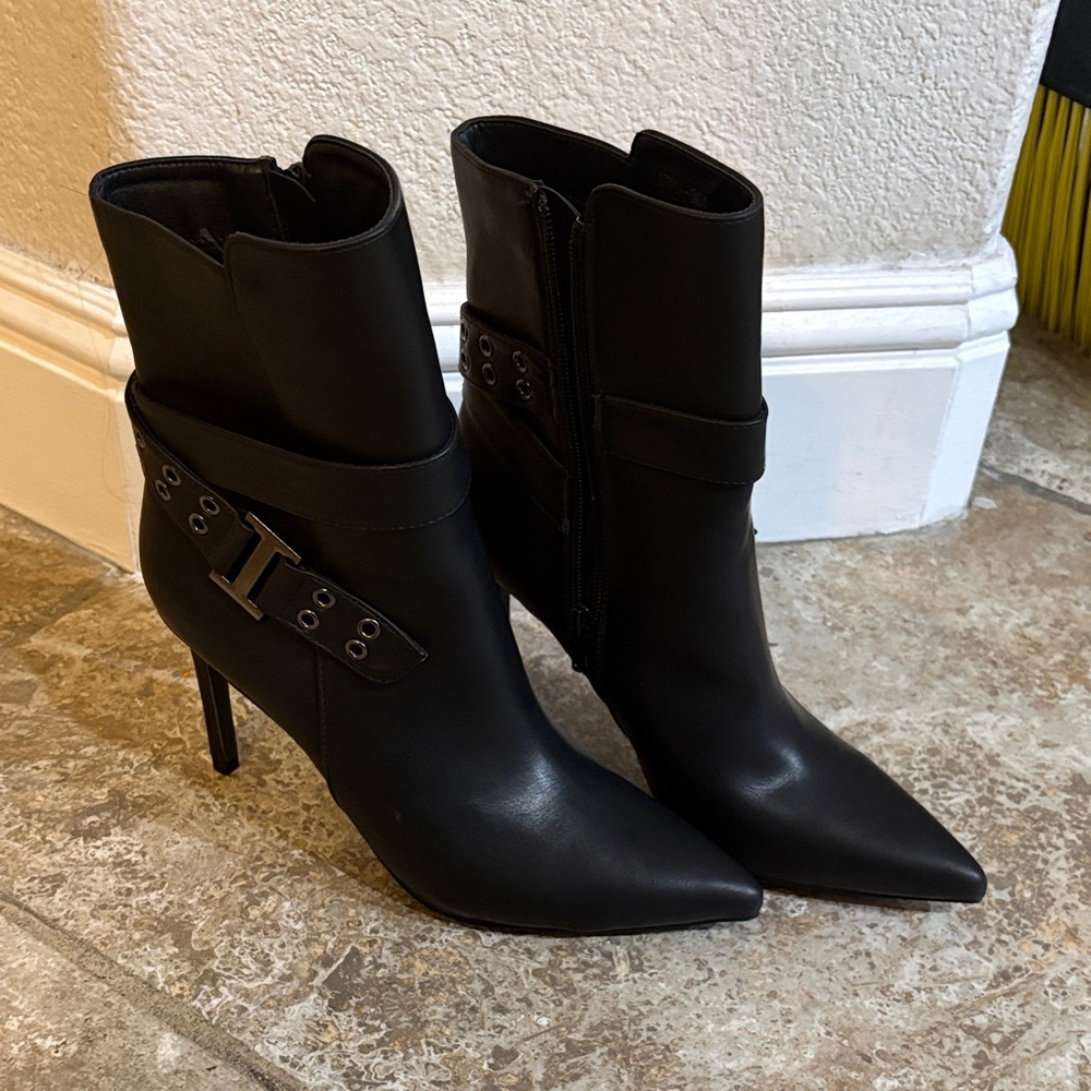 Fashion Nova Black Heeled Boots